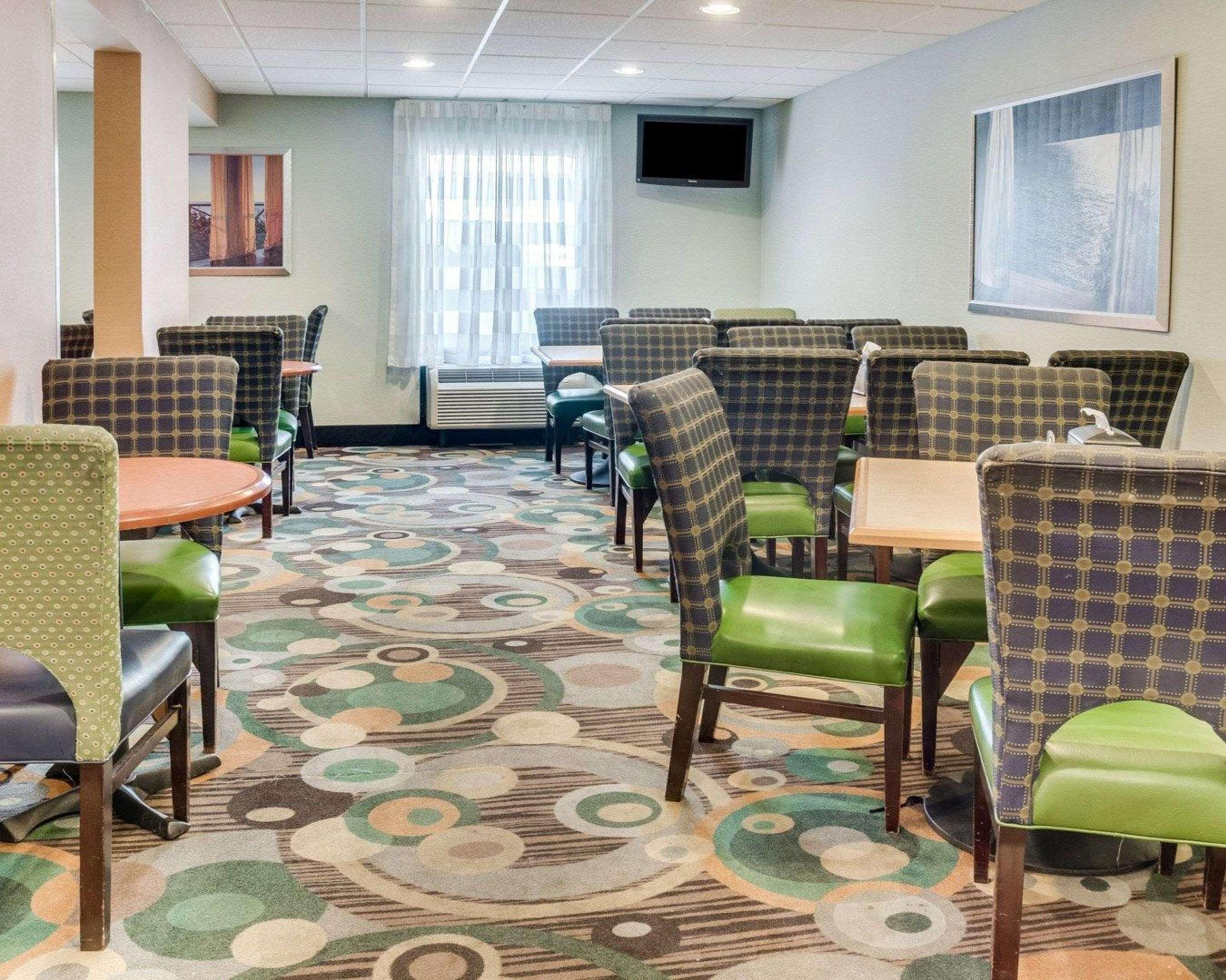 Garner Hotel Virginia Beach North By Ihg Exterior photo